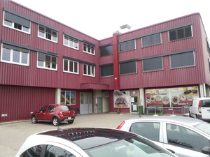 10440652746 bfcc3306d6 k.300x300