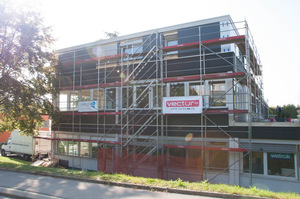 15924536616 8faed4fad4 k.300x300